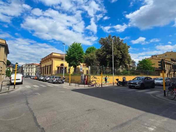ufficio in affitto a Firenze in zona Campo di Marte