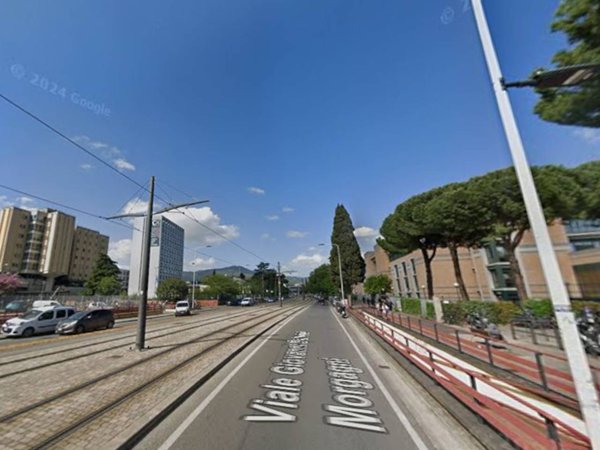 negozio in affitto a Firenze in zona Careggi