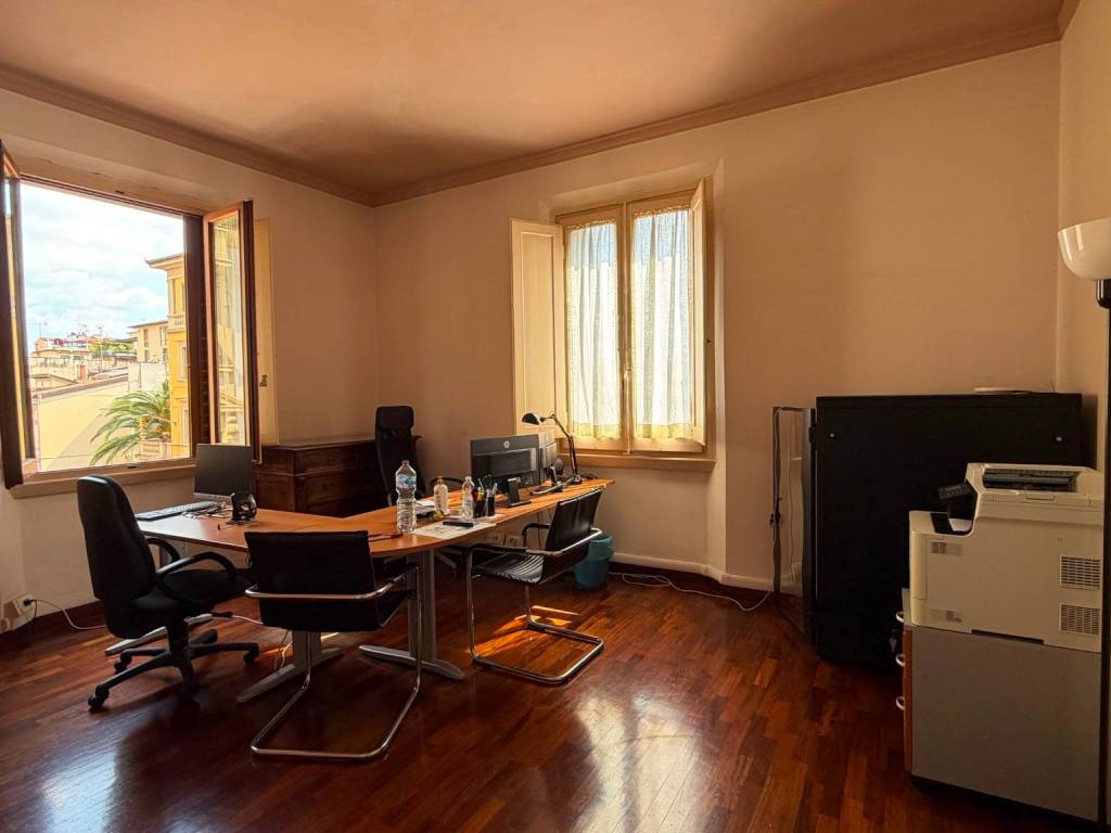 ufficio in affitto a Firenze in zona Campo di Marte