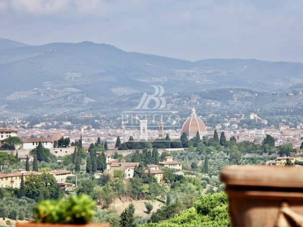 casa indipendente in affitto a Firenze in zona Porta Romana