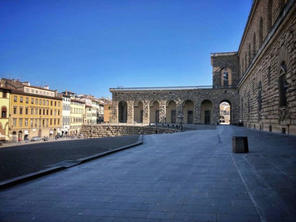 negozio in affitto a Firenze in zona Centro San Frediano
