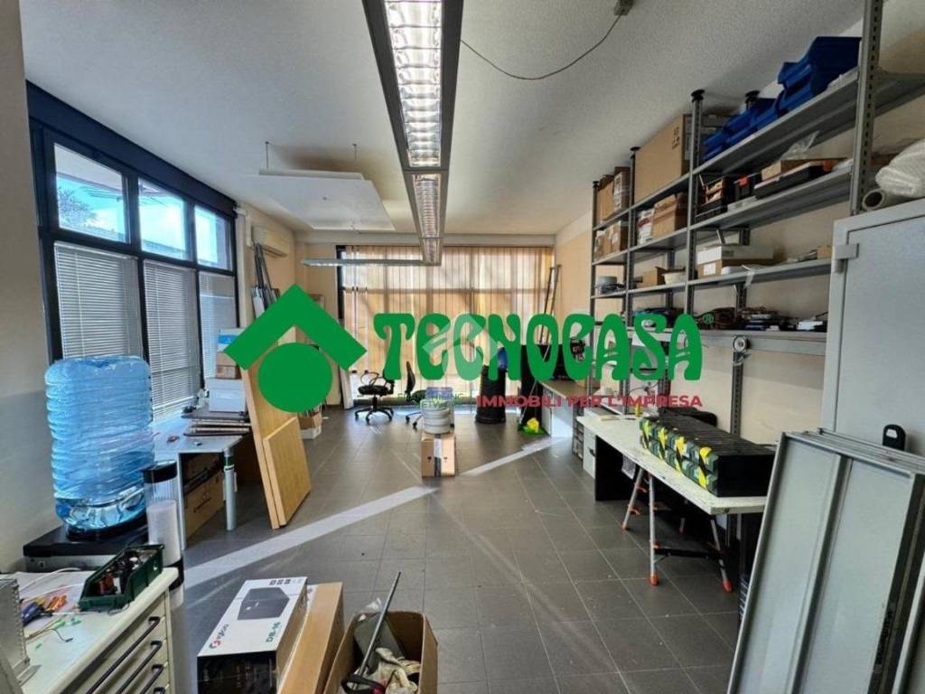 negozio in affitto a Firenze