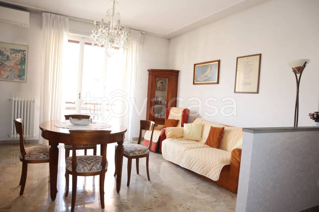 appartamento in affitto a Firenze in zona Legnaia