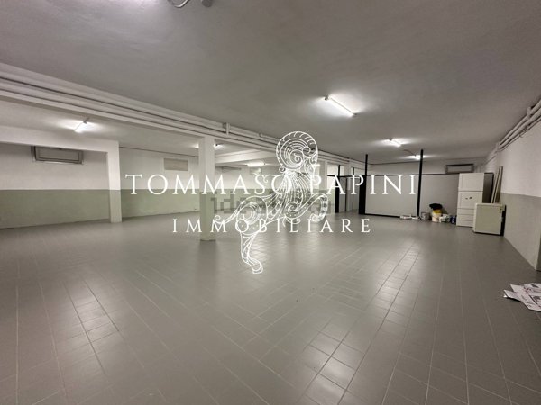 locale di sgombero in affitto a Firenze in zona Rovezzano