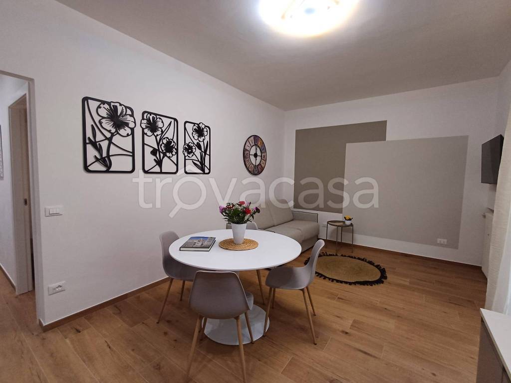 appartamento in affitto a Firenze in zona Isolotto