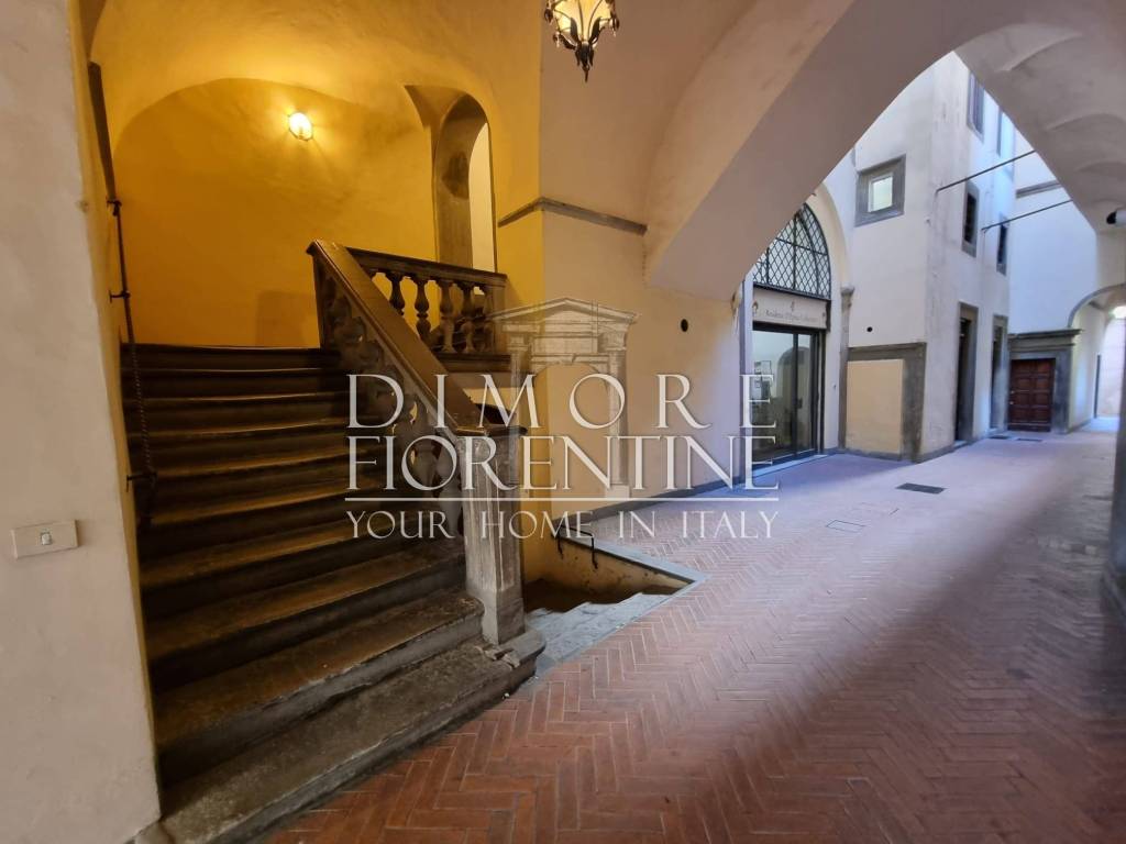 negozio in affitto a Firenze