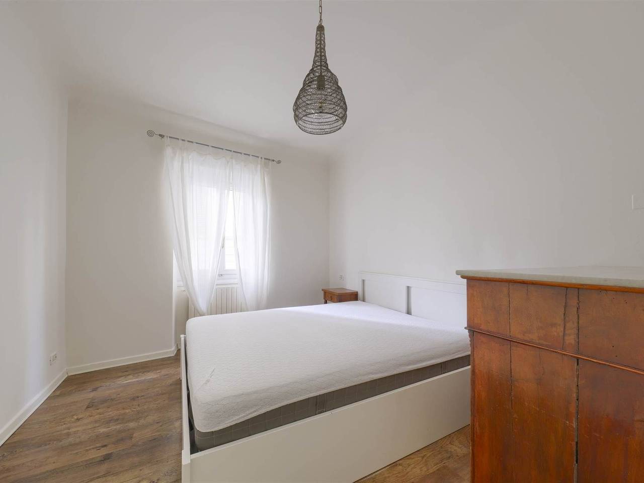 negozio in affitto a Firenze in zona Legnaia