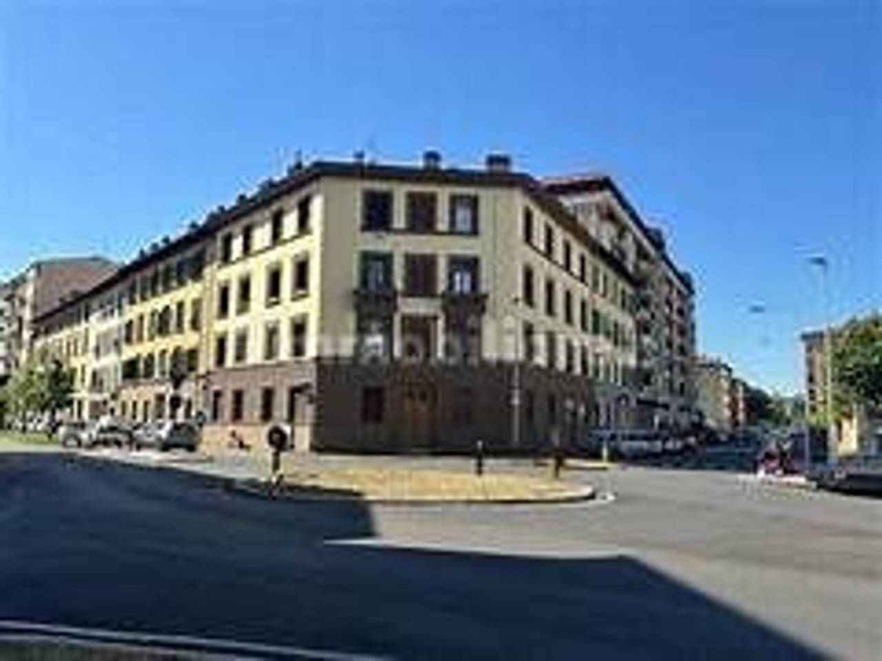 negozio in affitto a Firenze in zona Statuto
