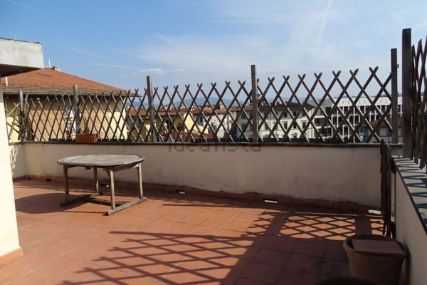 appartamento in affitto a Firenze in zona Statuto