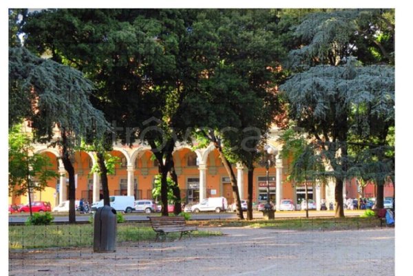 negozio in affitto a Firenze