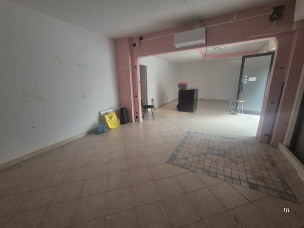 ufficio in affitto a Firenze in zona Legnaia