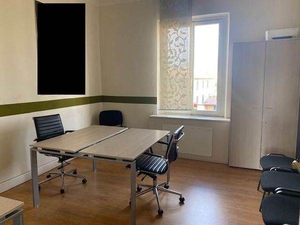 ufficio in affitto a Firenze in zona Le Cure