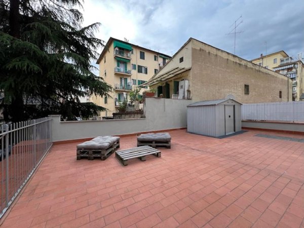 appartamento in affitto a Firenze in zona Coverciano