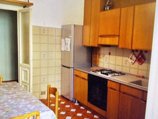 negozio in affitto a Firenze in zona Novoli