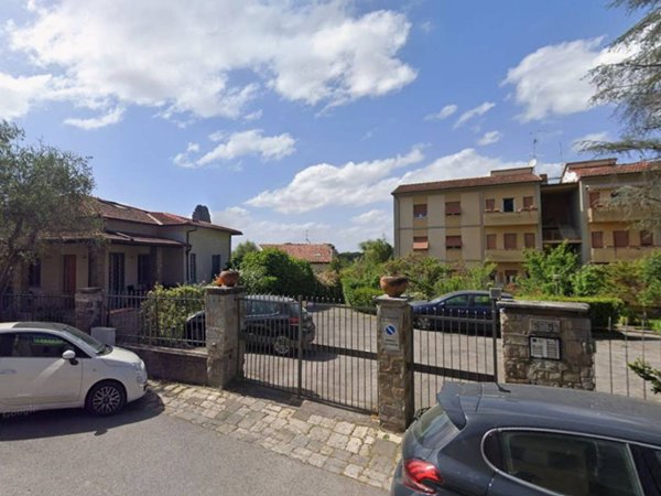 negozio in affitto a Firenze in zona Careggi