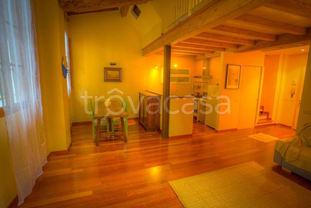 appartamento in affitto a Firenze in zona Centro San Frediano
