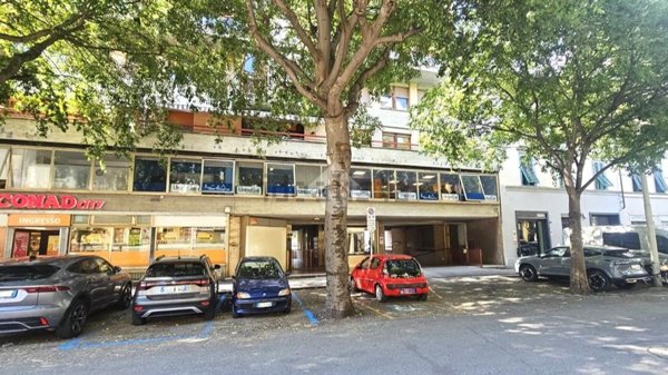 ufficio in affitto a Firenze in zona Rifredi