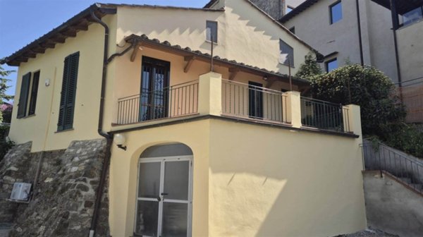 casa indipendente in affitto a Firenze in zona Centro San Frediano