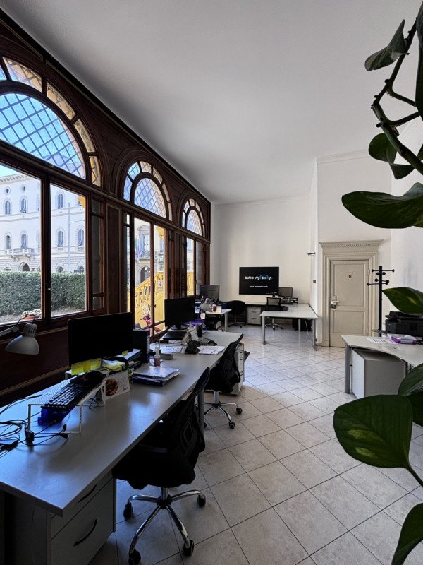 ufficio in affitto a Firenze