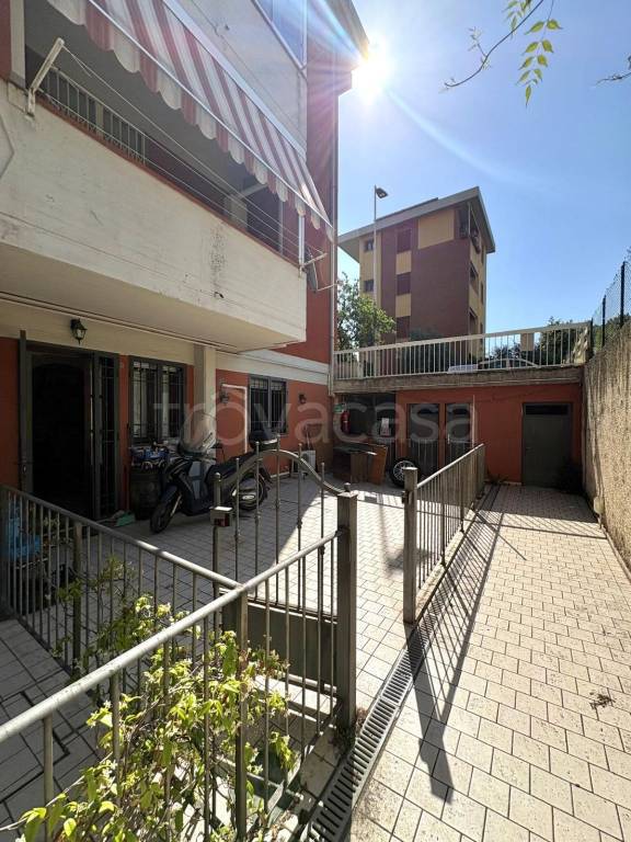 appartamento in affitto a Firenze in zona Cintoia