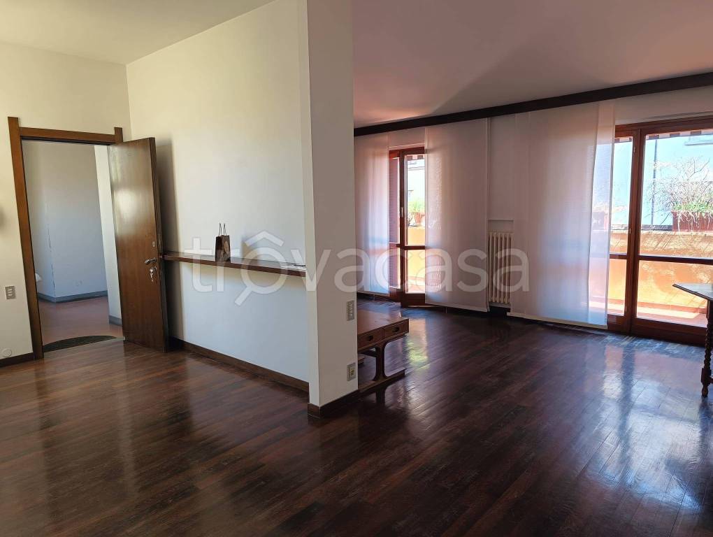 appartamento in affitto a Firenze
