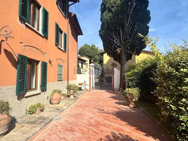 appartamento in affitto a Firenze in zona Cintoia