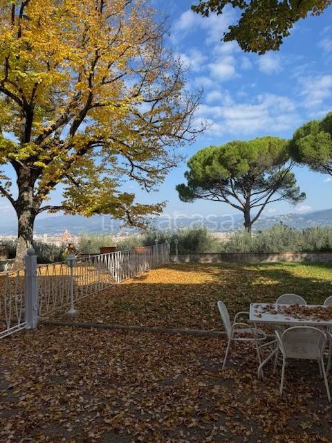 appartamento in affitto a Firenze in zona Pian dei Giullari