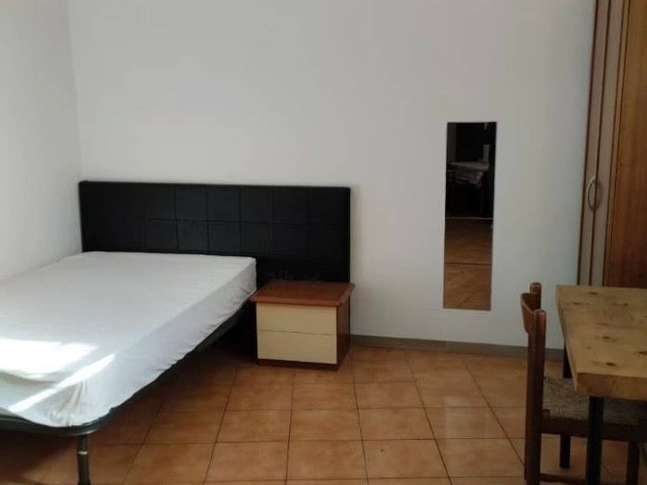 negozio in affitto a Firenze in zona Isolotto