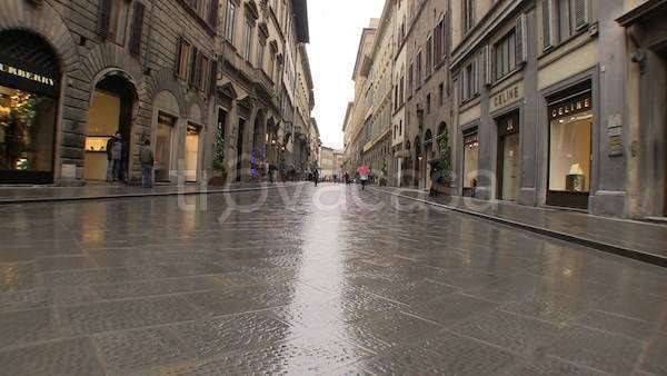 negozio in affitto a Firenze in zona Centro Santa Maria Novella