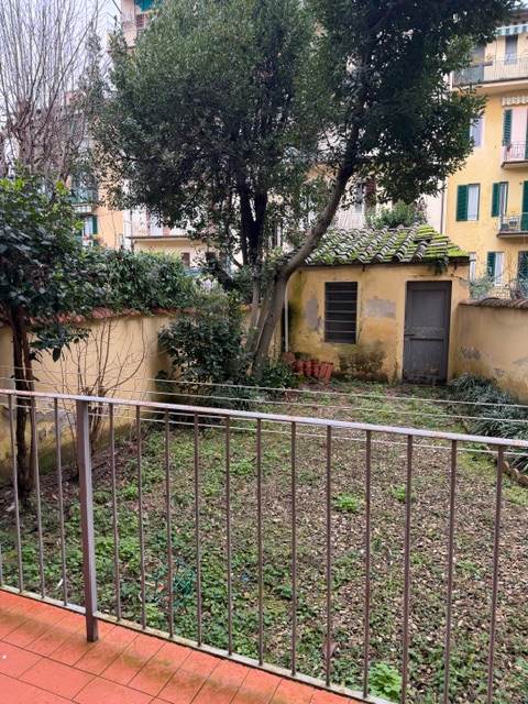 appartamento in affitto a Firenze in zona Le Cure