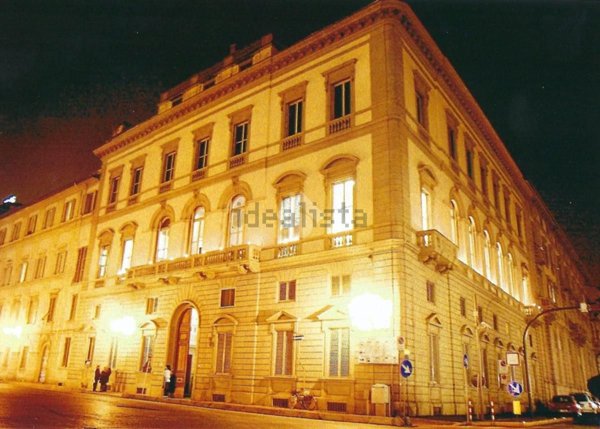 ufficio in affitto a Firenze in zona Centro Santa Maria Novella
