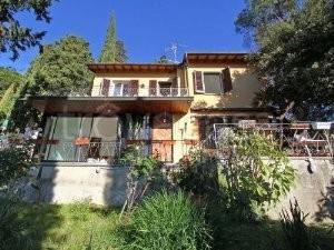 casa indipendente in affitto a Firenze
