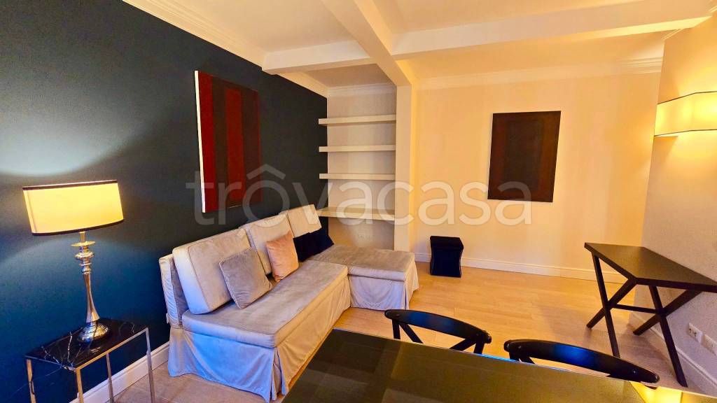 appartamento in affitto a Firenze in zona Ognissanti