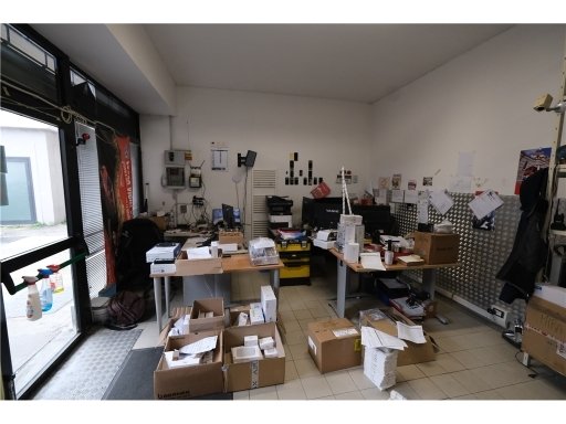 negozio in affitto a Firenze in zona Rovezzano