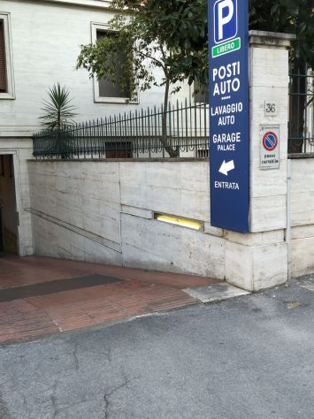 box auto in affitto a Firenze in zona Campo di Marte
