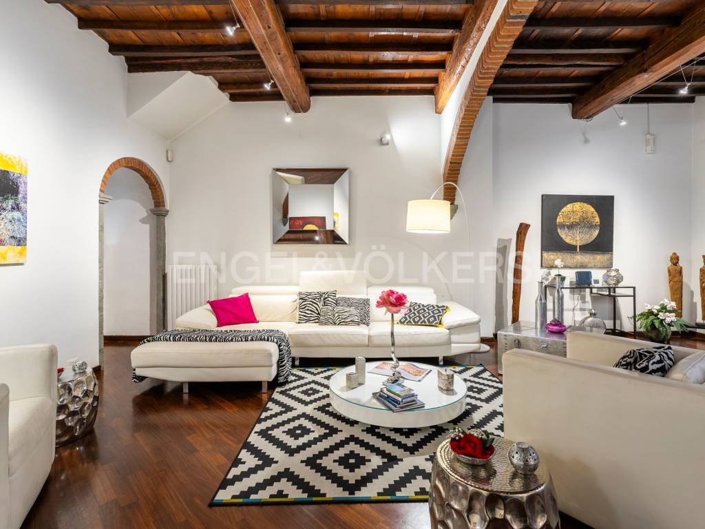 appartamento in affitto a Firenze in zona Centro Santa Maria Novella