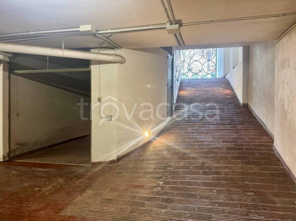 box auto in affitto a Firenze in zona Campo di Marte