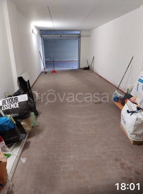box auto in affitto a Firenze in zona Brozzi