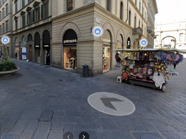 locale commerciale in affitto a Firenze in zona Centro Storico