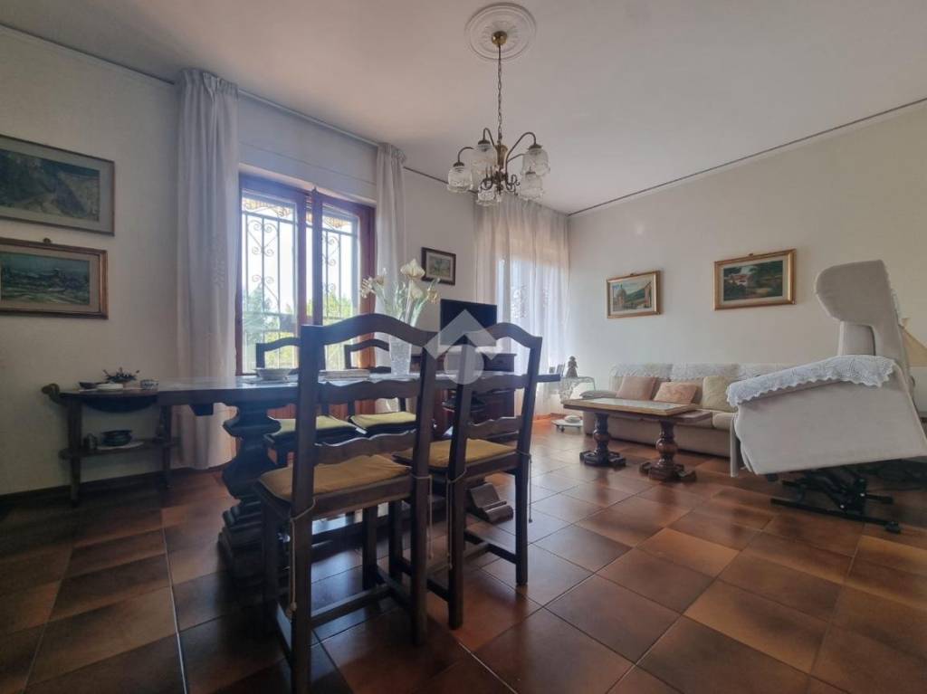 appartamento in affitto a Firenze in zona Careggi