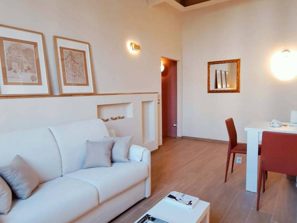 appartamento in affitto a Firenze in zona Centro San Lorenzo