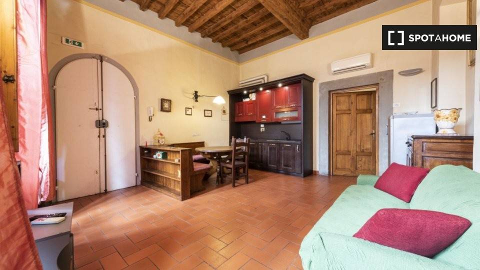 appartamento in affitto a Firenze in zona Centro Santa Maria Novella