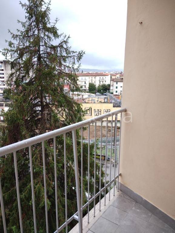 appartamento in affitto a Firenze in zona Careggi