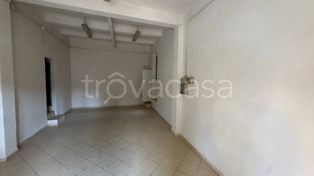 locale commerciale in affitto a Firenze in zona San Gaggio