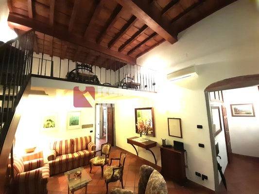 appartamento in affitto a Firenze in zona Centro Santa Croce