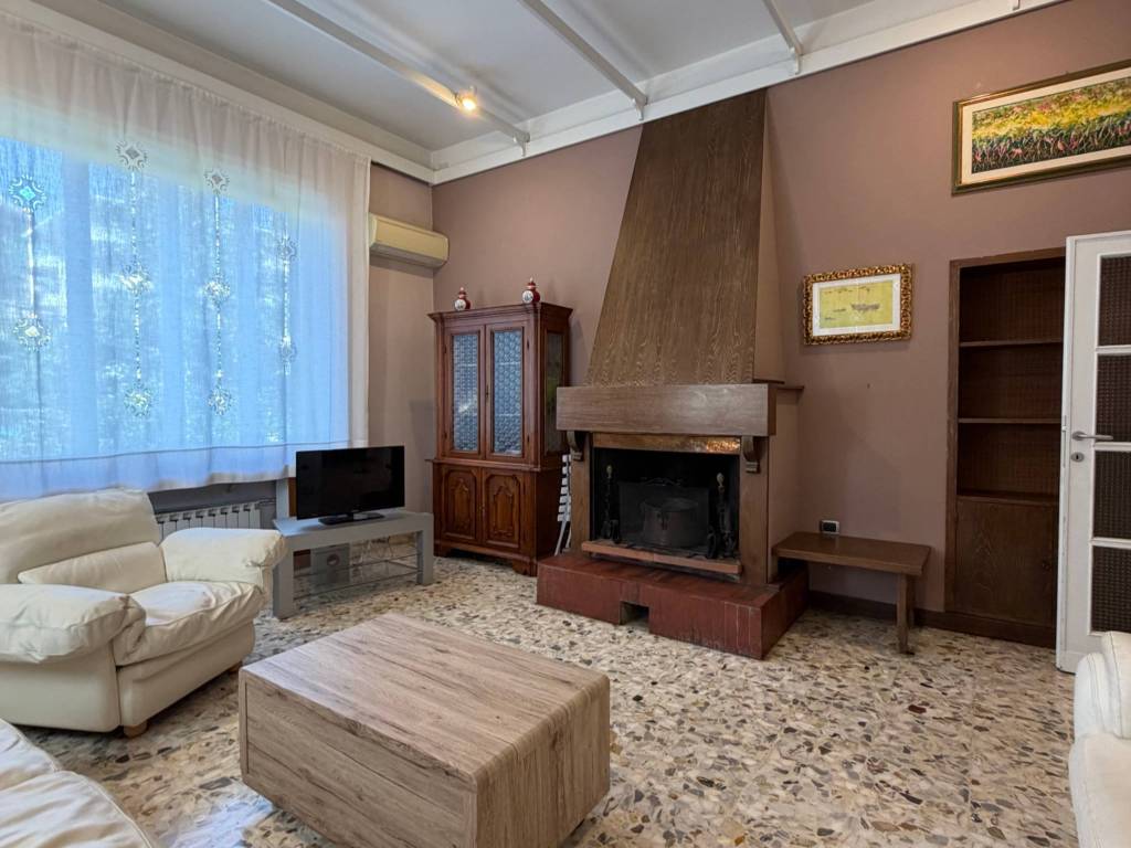 appartamento in affitto a Firenze in zona Campo di Marte
