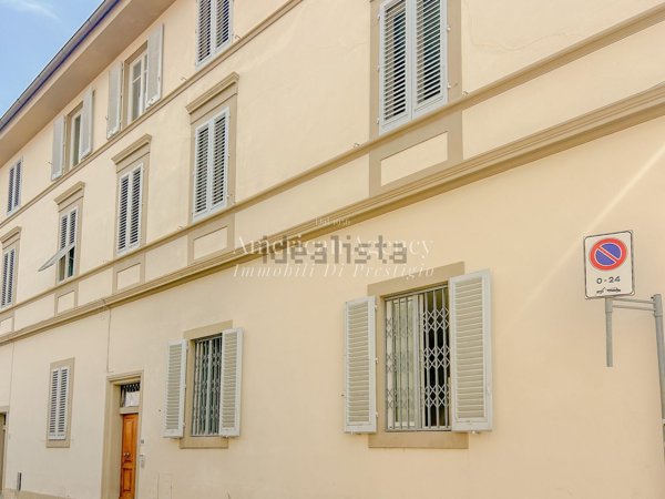 appartamento in affitto a Firenze in zona Centro Santa Croce