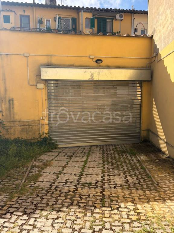 box auto in affitto a Firenze in zona Campo di Marte