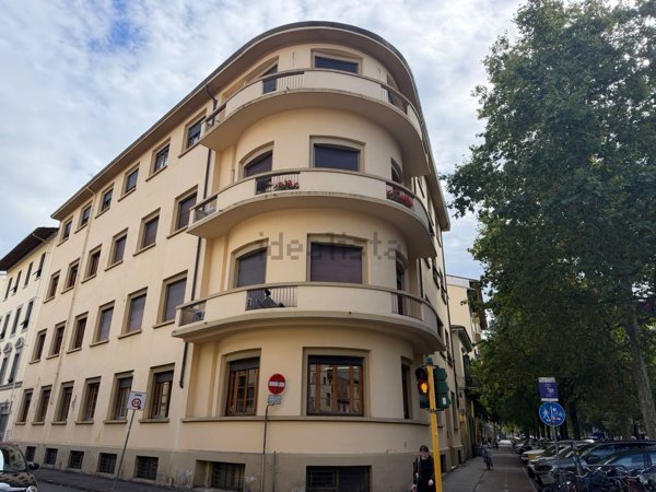 ufficio in affitto a Firenze in zona Campo di Marte