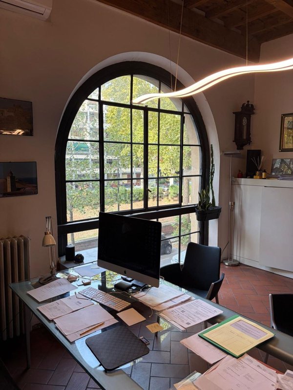 ufficio in affitto a Firenze in zona Statuto